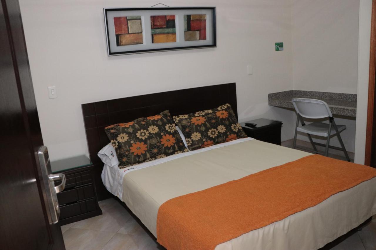 Hoteles Bogota Inn El Lago Country Zona Rosa Eksteriør bilde