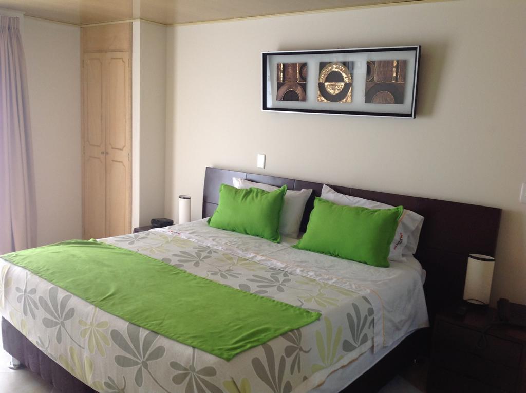 Hoteles Bogota Inn El Lago Country Zona Rosa Rom bilde